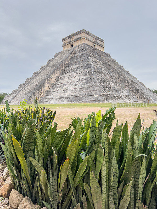 El Castillo, Chichen itzá，墨西哥——尤卡坦半岛上著名的金字塔形寺庙